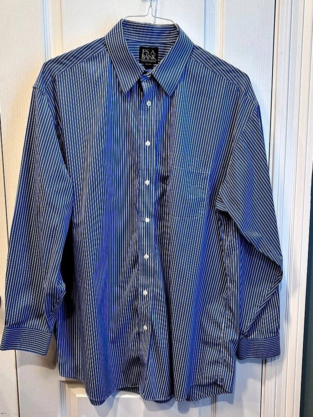 Jos. A. Bank Traveler's Collection Men’s Striped Cotton Dress Shirt 16.5/34